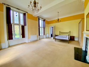 Photo 22- click for photo gallery